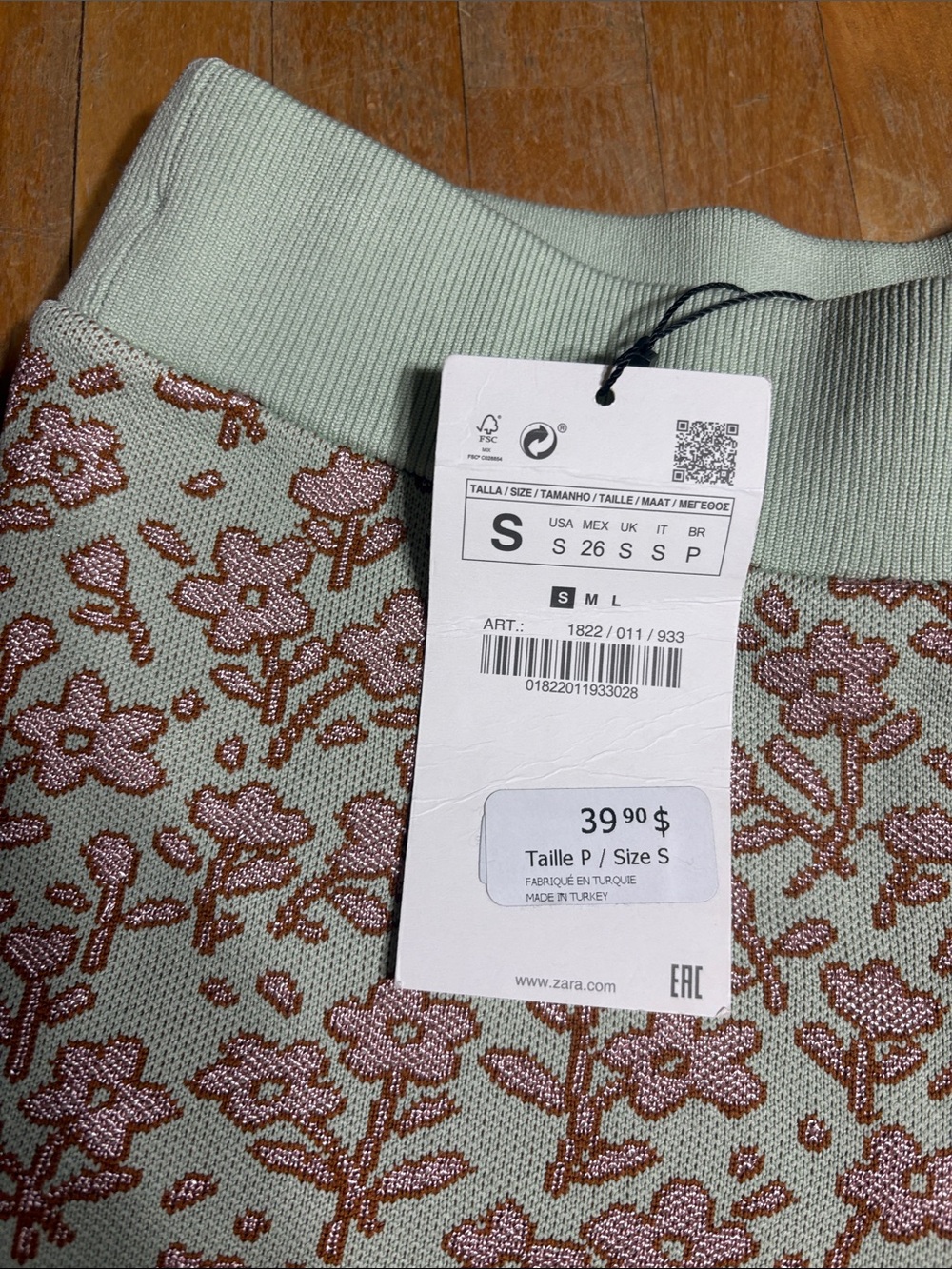 Zara NWT Mint Green Knit Floral Highrise shorts - Picture 2 of 9